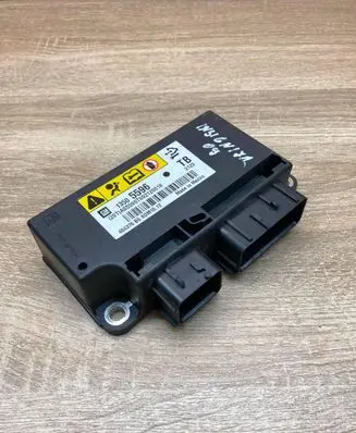 Opel Insignia A Airbag control unit/module 13505596