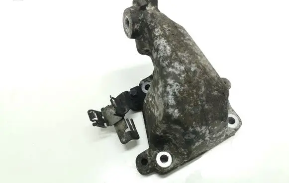 Mercedes-Benz GL X164 Engine mounting bracket A6422233204