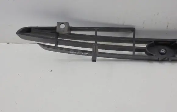 Ford Puma Front grill V97FB8A133AE