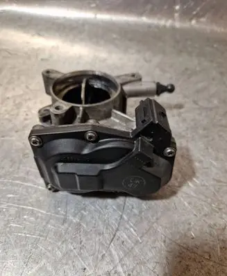 Opel Insignia A Throttle valve 50569200