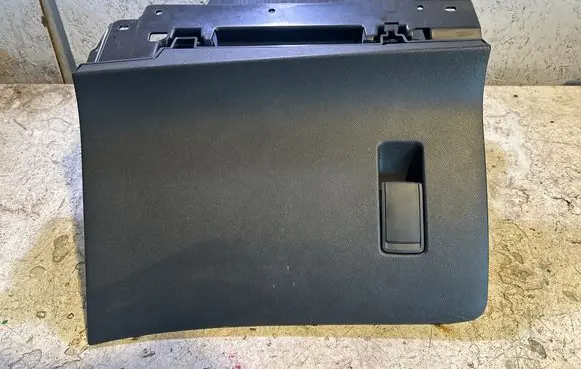 Peugeot 208 Glove box 98288155ZD 23122020 2193991XZD