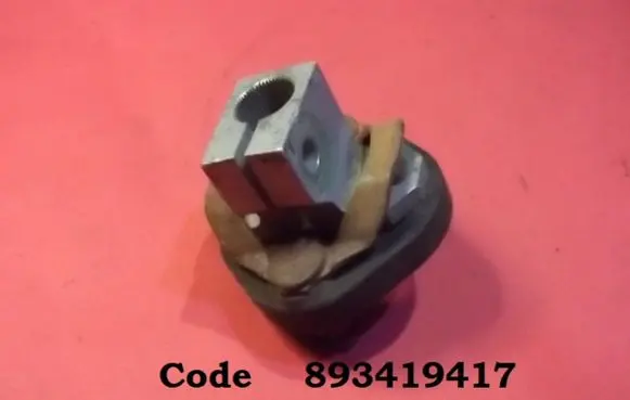Audi 80 90 S2 B4 Steering column universal joint 893419417