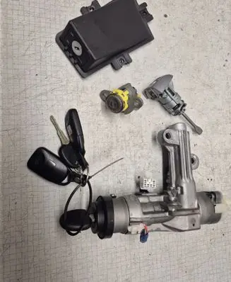 Hyundai Sonata Lock set 