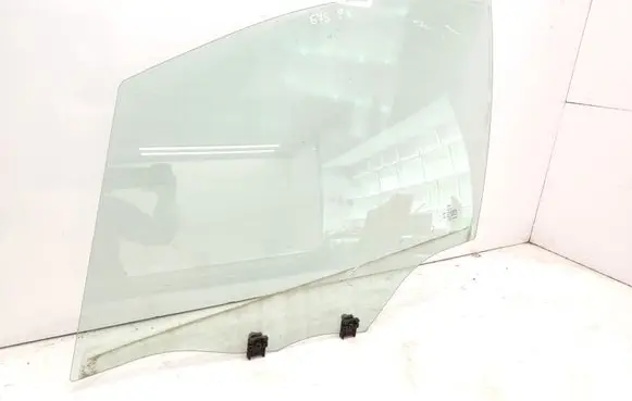 Peugeot 208 Front door window glass four-door 43R000464