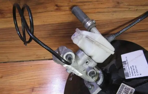 Citroen Xsara Picasso Master brake cylinder 221710
