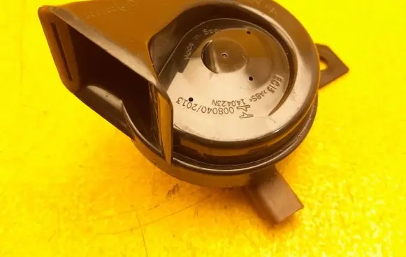 Nissan Qashqai J12 Horn signal 256106UA0A