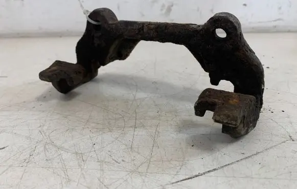 Saab 9-3 Ver1 Front Brake Caliper Pad/Carrier 