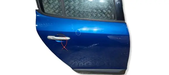 Renault Megane III Rear door S26301371