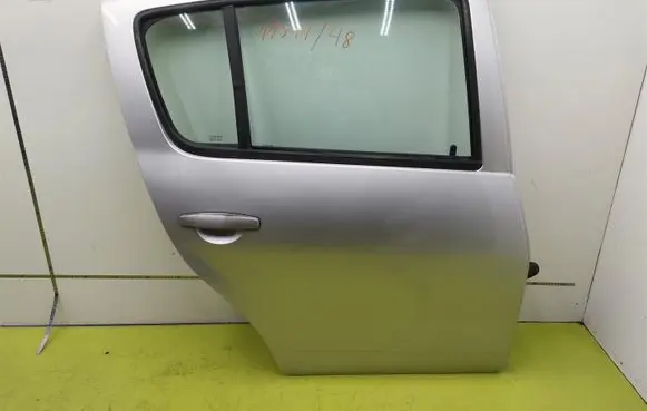 Dacia Sandero Rear door TED69