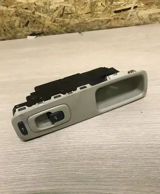 Volvo S80 Electric window control switch 9467627
