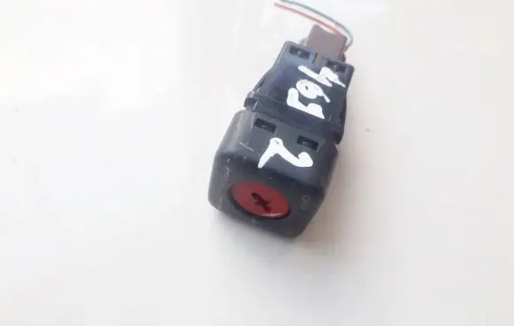 Passenger airbag on/off switch