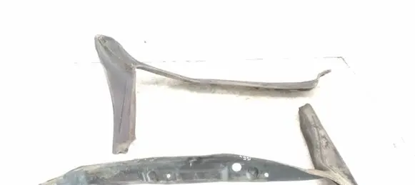 Audi A4 S4 B8 8K Fender end trim 8K0821111 8K0821112