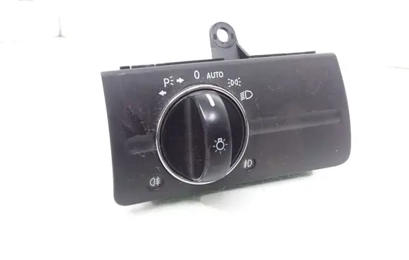 Mercedes-Benz E W211 Light switch 2115450704