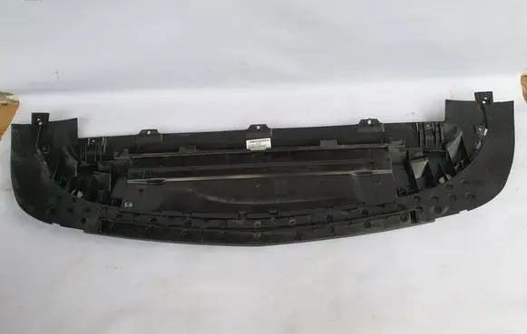 Mercedes-Benz V Class W447 Front bumper skid plate/under tray 