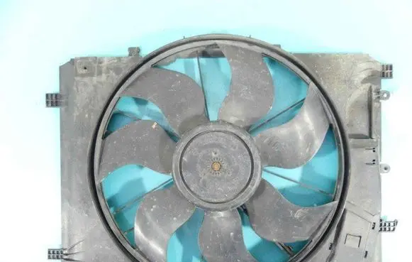 Mercedes-Benz C W204 Fan set A2045000193 IMPRK1337532