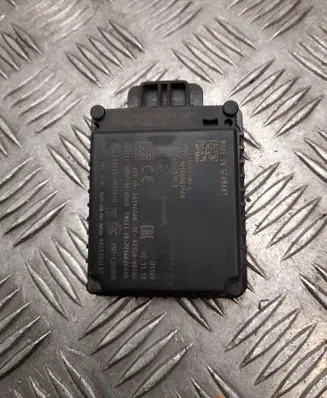 Distronic sensor radar