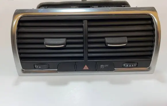 Audi Q7 4L Dash center air vent grill 4L0820951