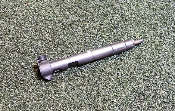 Mercedes-Benz Sprinter W906 Fuel injector A6510704987