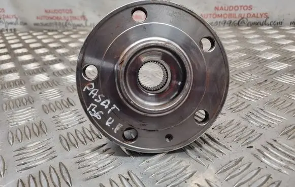 Volkswagen PASSAT B6 Front wheel ball bearing 