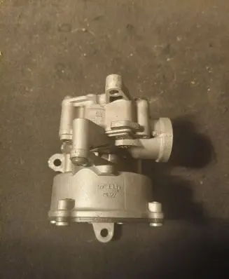 Audi A8 S8 D4 4H Oil pump 059103t