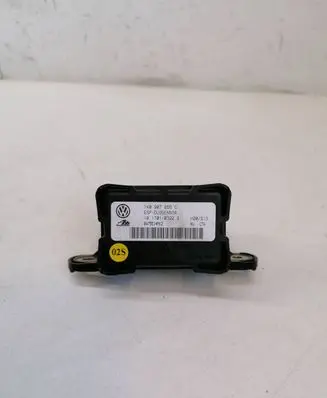 Volkswagen Golf V ESP acceleration yaw rate sensor 1K0907655C 10170103223