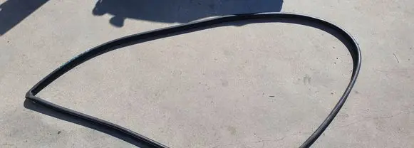 Subaru Forester SH Front door rubber seal