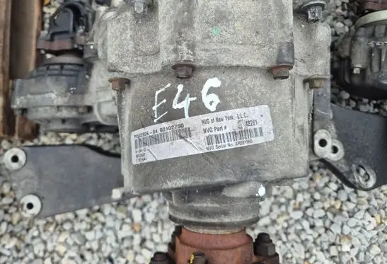 BMW 3 E46 Gearbox transfer box case 