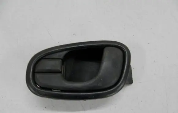 Chevrolet Lanos Rear door interior handle 