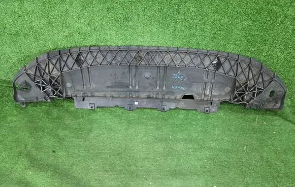 Renault Kangoo II Front bumper skid plate/under tray 1201845X 622358108R