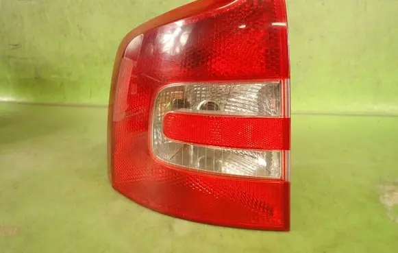 Skoda Octavia Mk2 (1Z) Rear/tail lights