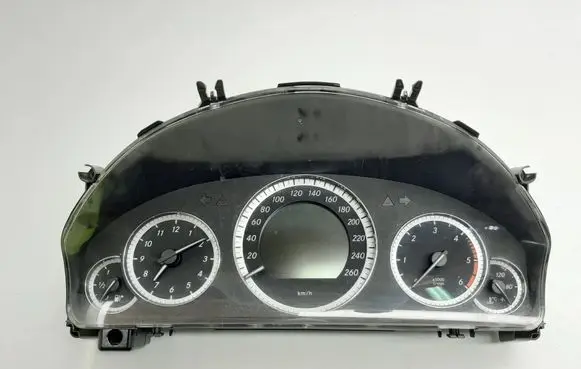 Mercedes-Benz E W212 Speedometer (instrument cluster) A2C53244900 A2129004104