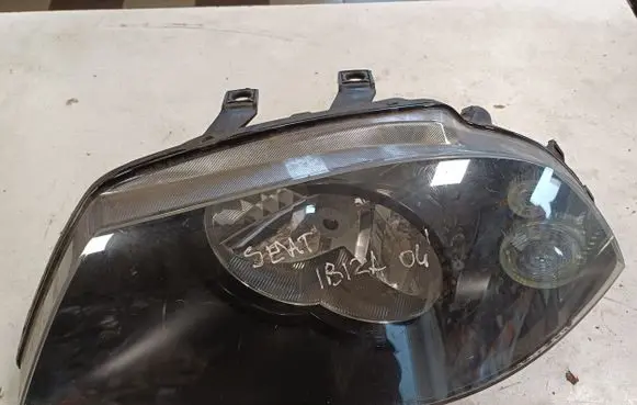 Seat Ibiza III (6L) Headlight/headlamp 6L1941021A