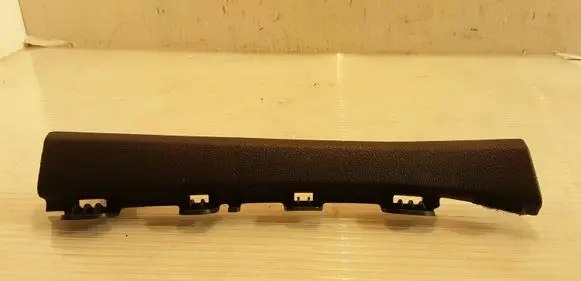 Dashboard glove box trim