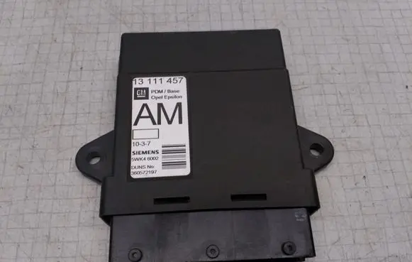 Opel Vectra C Door central lock control unit/module 13111457 5WK46002