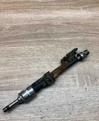 BMW 7 F01 F02 F03 F04 Fuel injector 0261500109 1364759787004 06060913