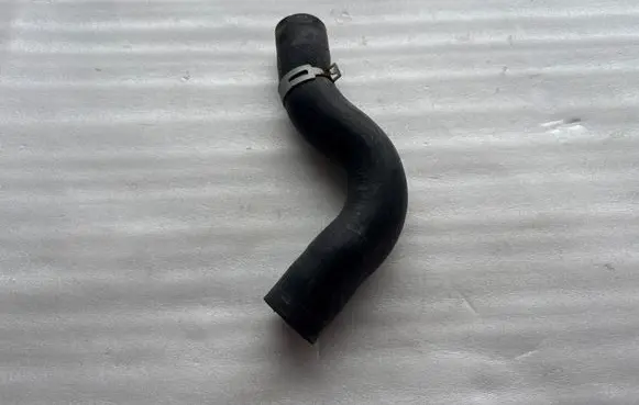 Subaru Crosstrek III Coolant pipe/hose 45161FN010