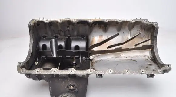 Porsche 924 Oil sump 9441012018R