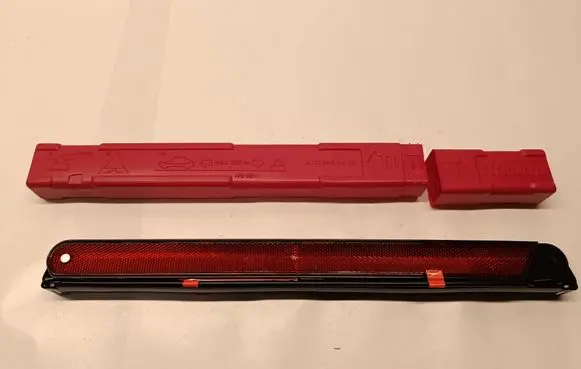 Mercedes-Benz C W204 Tool box A1718900097 27R034006