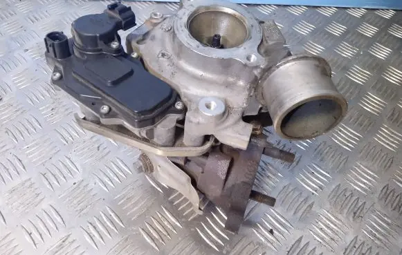 Toyota Verso Turbo 172010R080