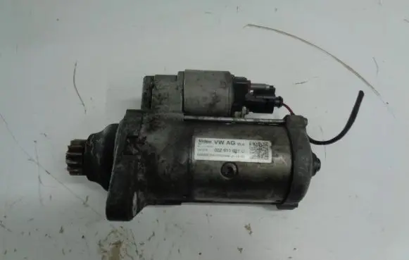 Volkswagen Polo V 6R Starter motor 02Z911021C