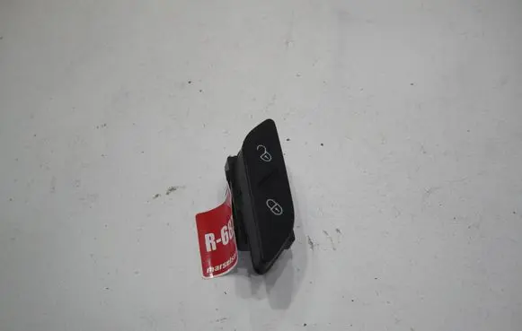 Volkswagen Golf VI Central locking switch button 5K0962125 203102S