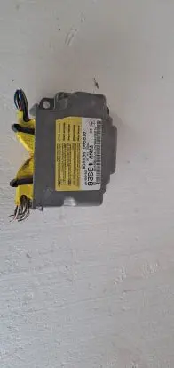 Mercedes-Benz A W169 Airbag control unit/module A1698209926
