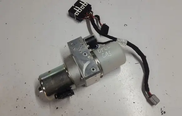 Opel Adam Vacuum pump 13451580400