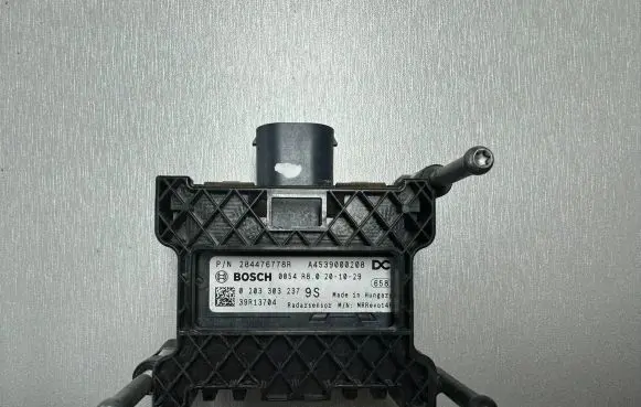 Smart ForTwo III C453 Distronic sensor radar A4539000208 0203303237