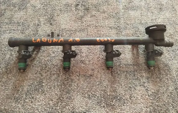 Renault Laguna II Fuel main line pipe 7700112777 7700107405 1.8i
