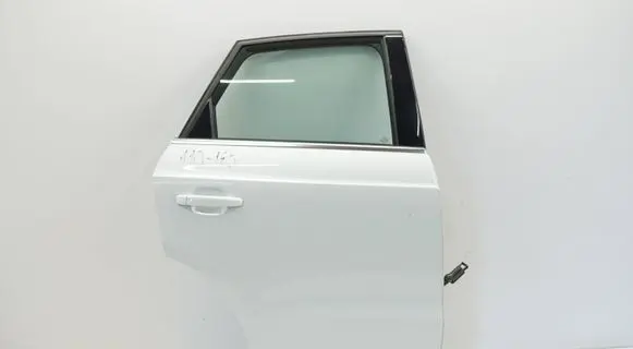 Audi Q3 8U Rear door Q38U270426DPT