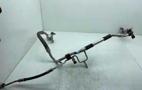 KIA Sportage Air conditioning (A/C) pipe/hose
