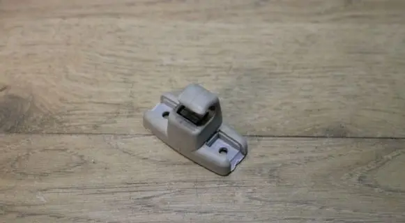 BMW 5 E39 Sun visor clip/hook/bracket 