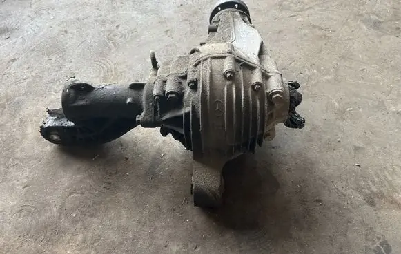 Mercedes-Benz R W251 Front differential 4460310030