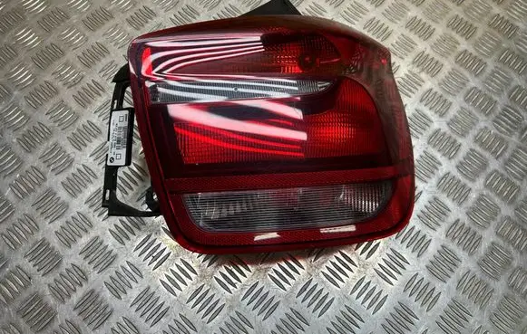 BMW 1 F20 F21 Rear/tail lights 7270098 63217270098 90006571